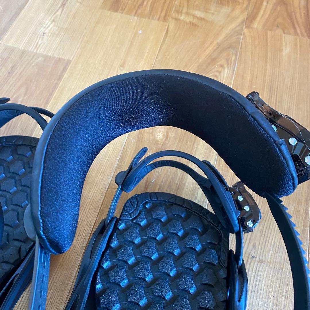 美品 SALOMON RHYTHM サイズM スノーボード ビンディング 黒