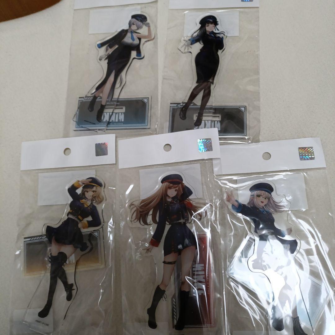 NIKKE アクスタ　駅コラボ