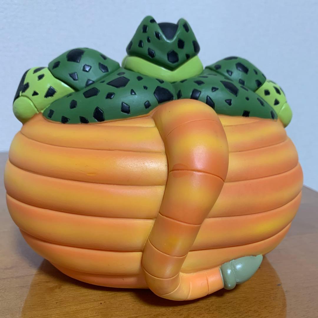 ドラゴンボール　自爆セル ソフビ