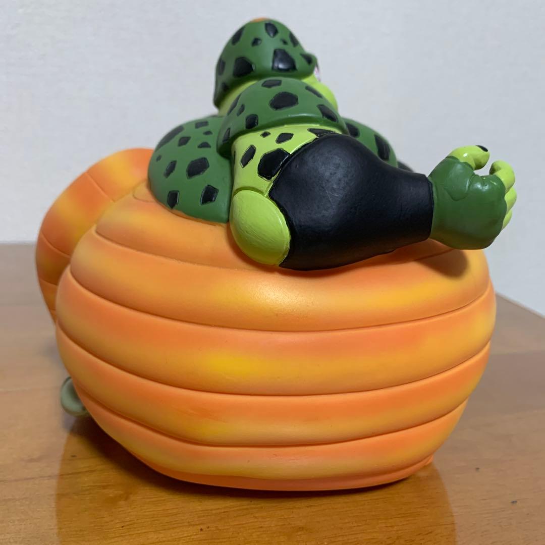 ドラゴンボール　自爆セル ソフビ