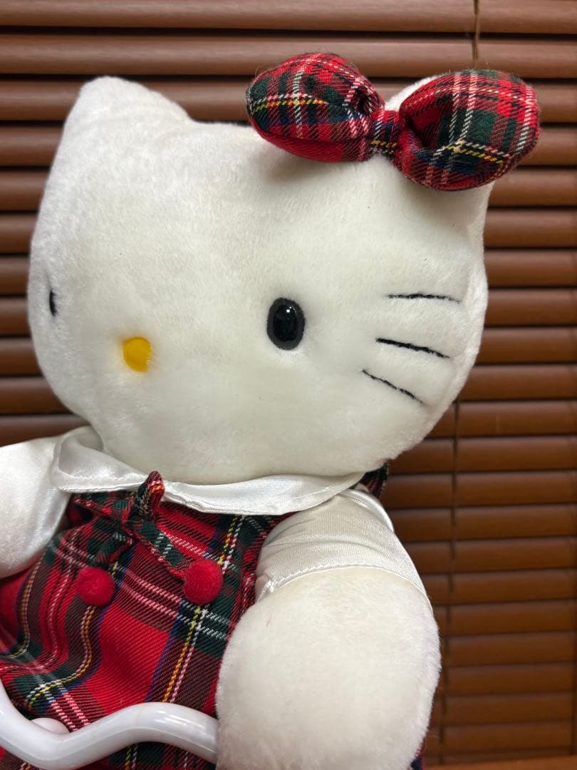 新品☆廃業した玩具店に飾ってあった ☆ハローキティメロディさんりんしゃ◎動作OK