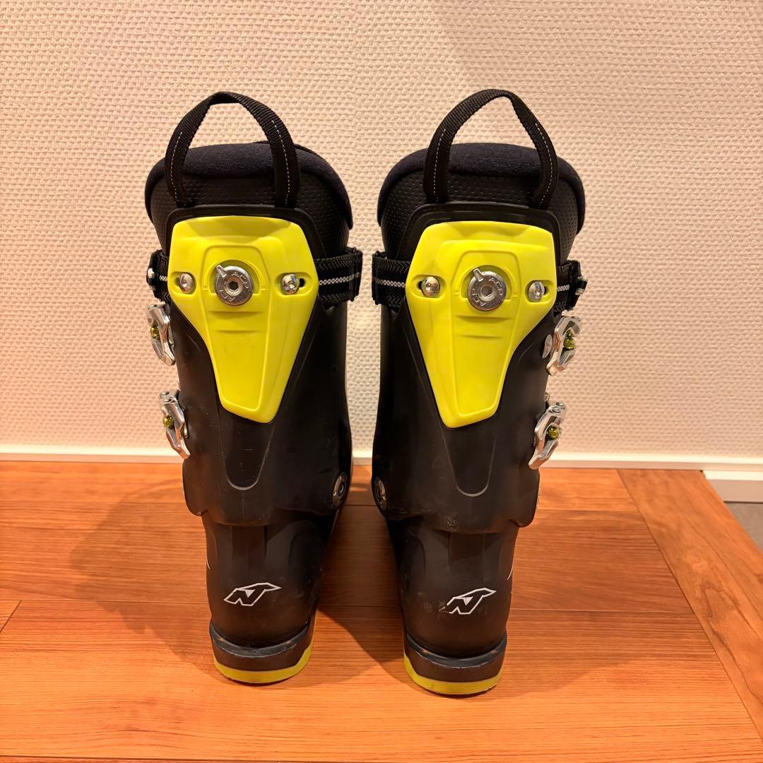 ノルディカ　スキーブーツ　27/27.５cm