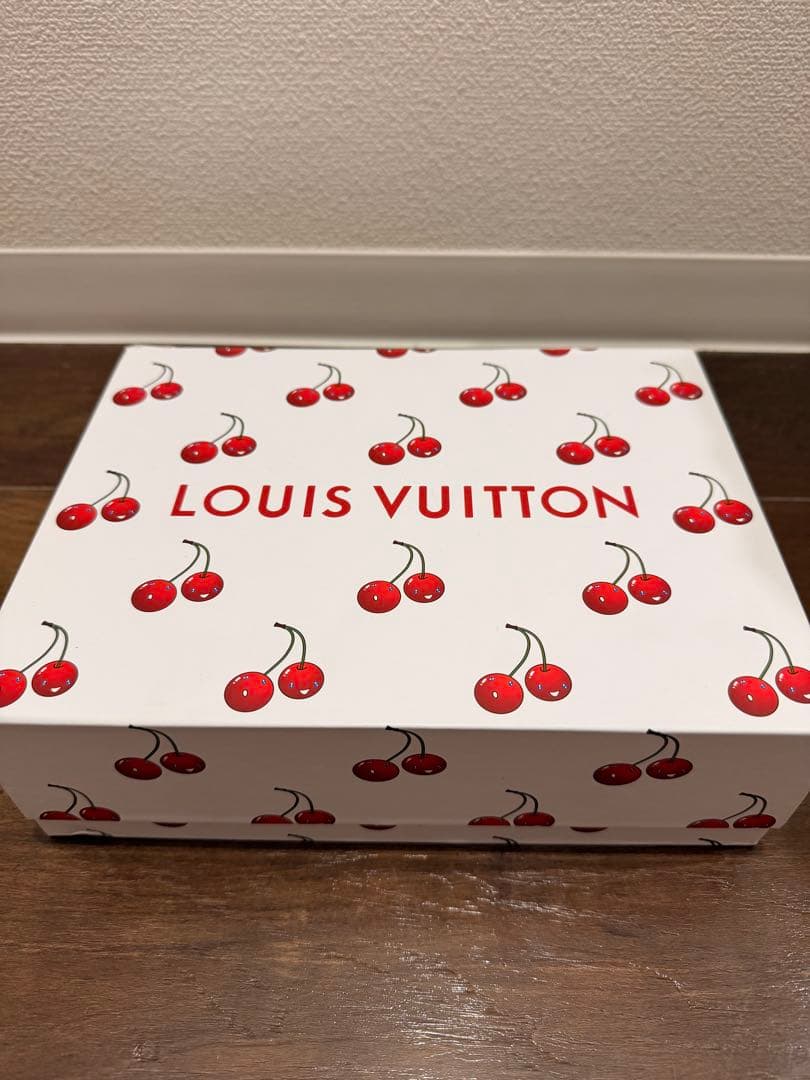 ノベルティ　モノグラム　花デザイン　バッグ