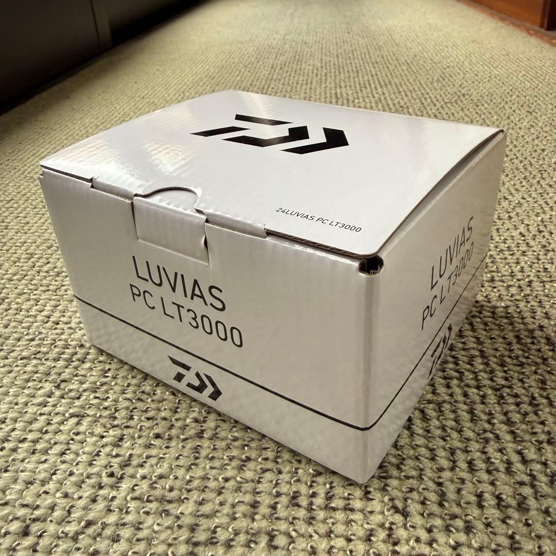 【新品・未開封】DAIWA LUVIAS PC LT3000 スピニングリール