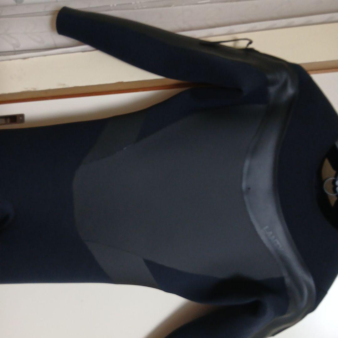 フルスーツ オール３ミリセミドライ裏起毛　値下げ可能