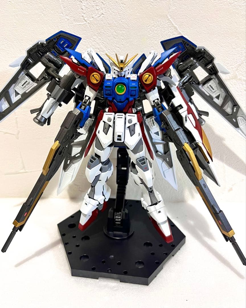 RG ウイングガンダムゼロ 塗装済 完成品