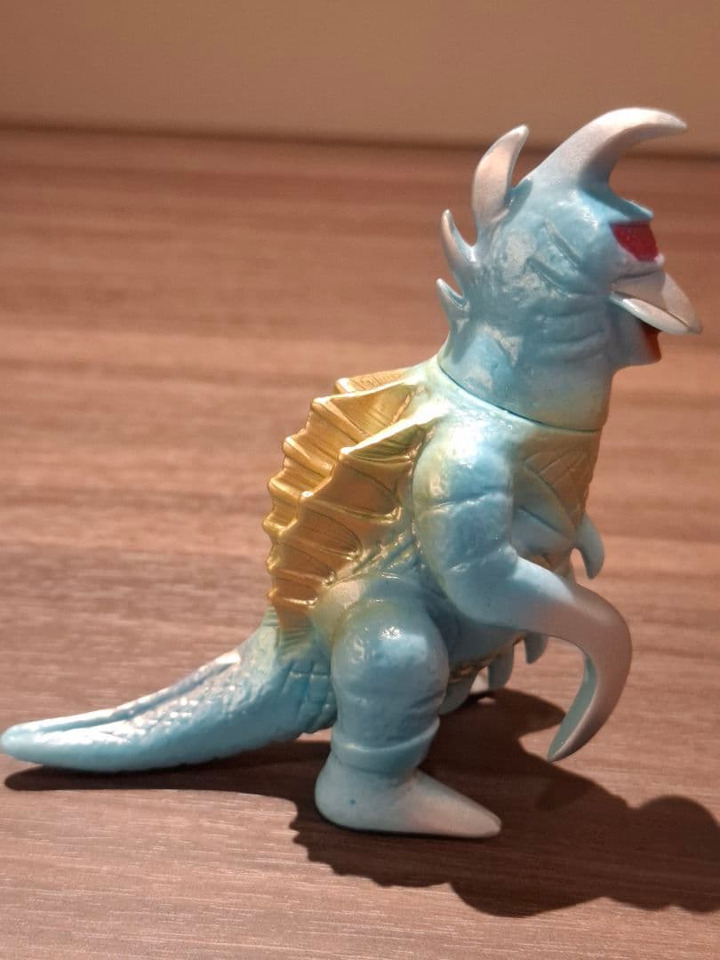 ガイガン M1号 水色成型 ミニサイズ ソフビ