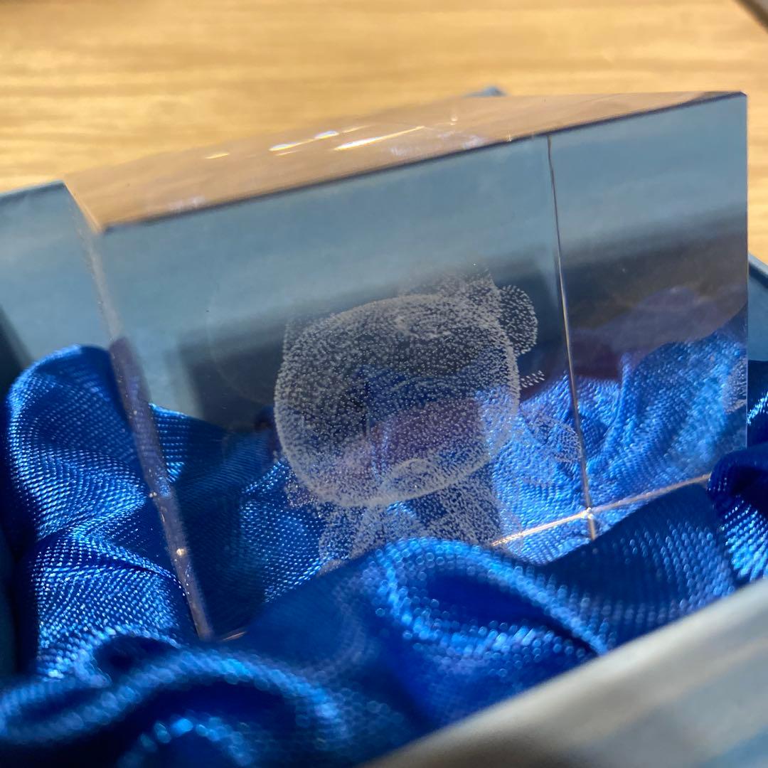 ハローキティ クリスタル彫刻