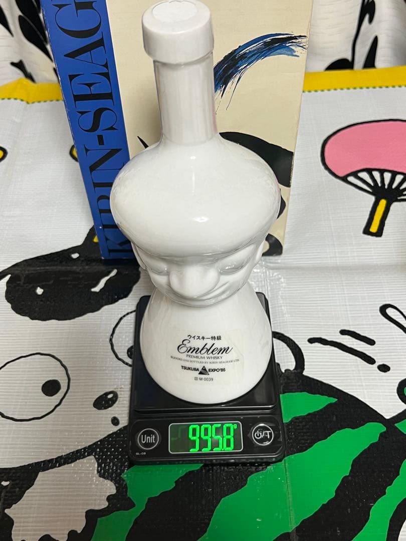 つくばEXPO85年エンブレム＆シャトレイン ウイスキーセット