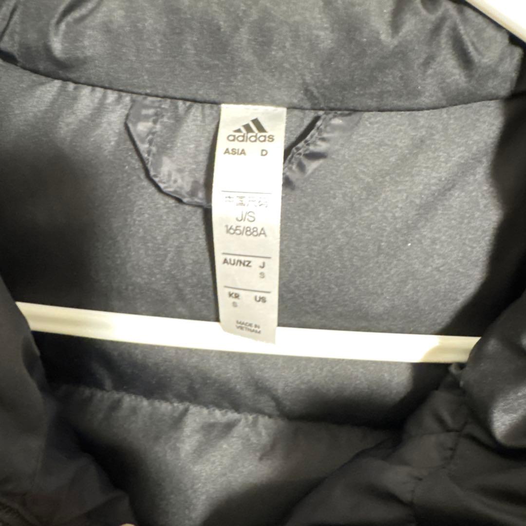 adidas フード付きダウンコート ブラック