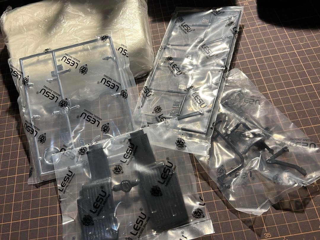 タ*カ様 タミヤ1/14 日野プロフィア700 Lesuシャーシ フルオペ MF