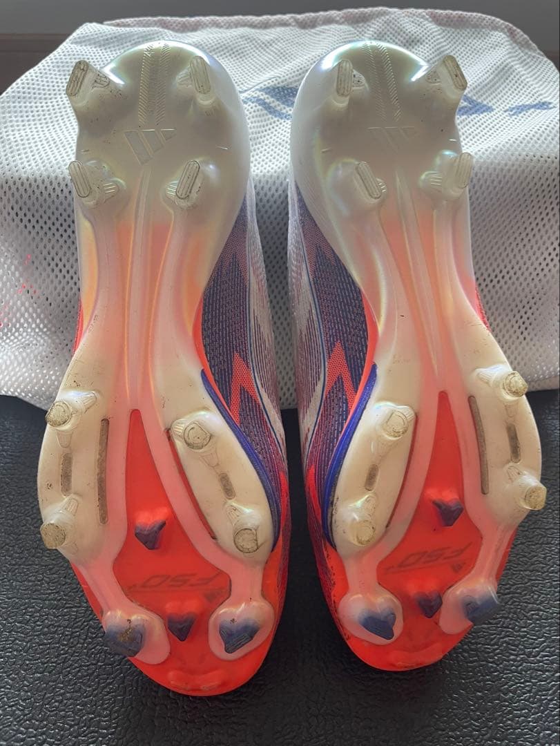 アディダス F50＋ 25.5