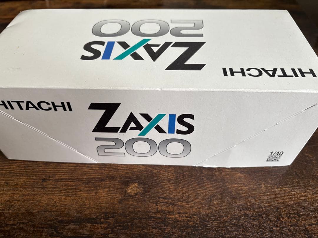 HITACHI ZAXIS 200 1/40スケールモデル