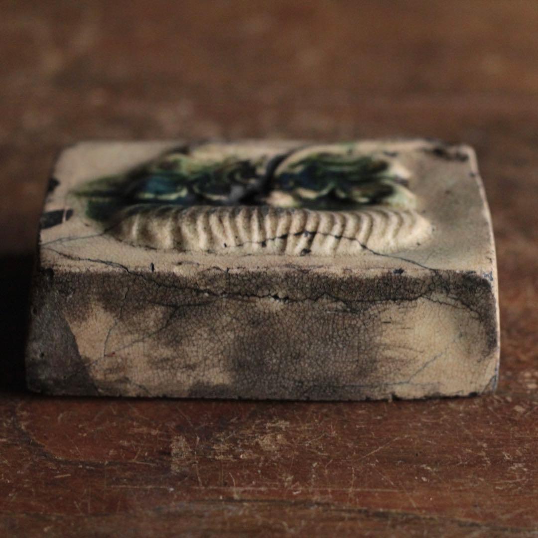 復興織部 陽刻 角 水滴 大型 古美術 古道具 書道具 アンティーク