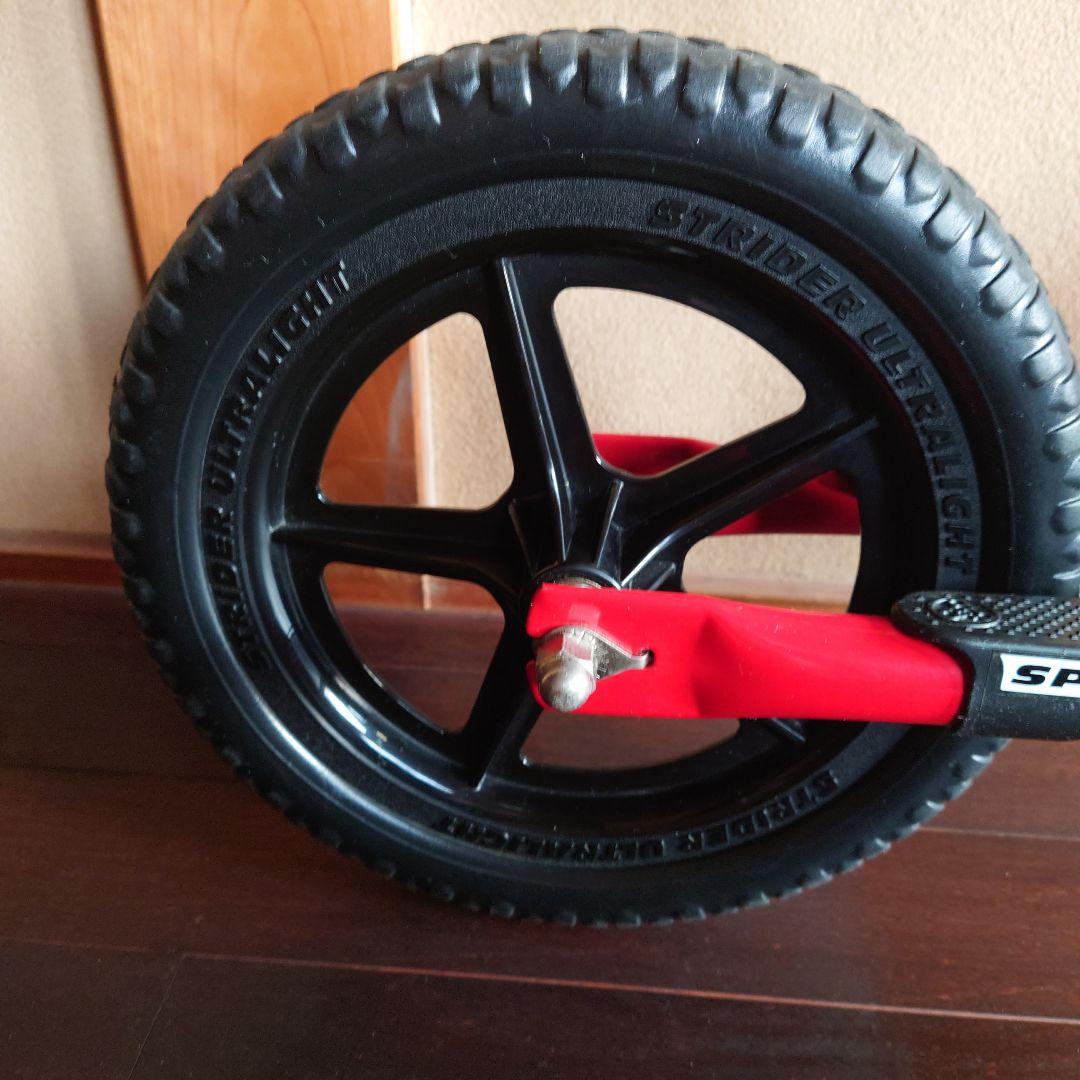 【美品、サビなし、キズ少ない】STRIDER バランスバイク 赤 12インチ