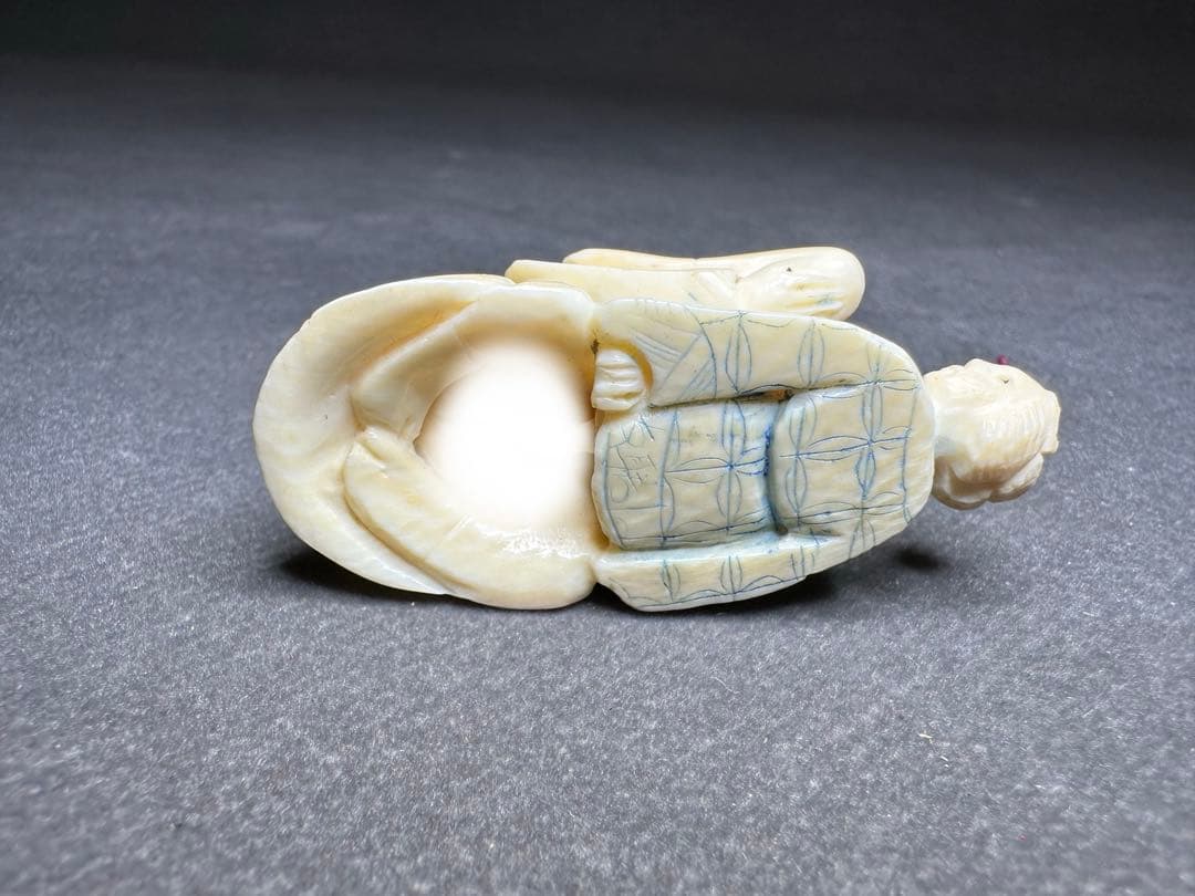 極上　浮世絵春画　根付　印籠　天然素材　アンティーク　骨董　飾り物　古美術品