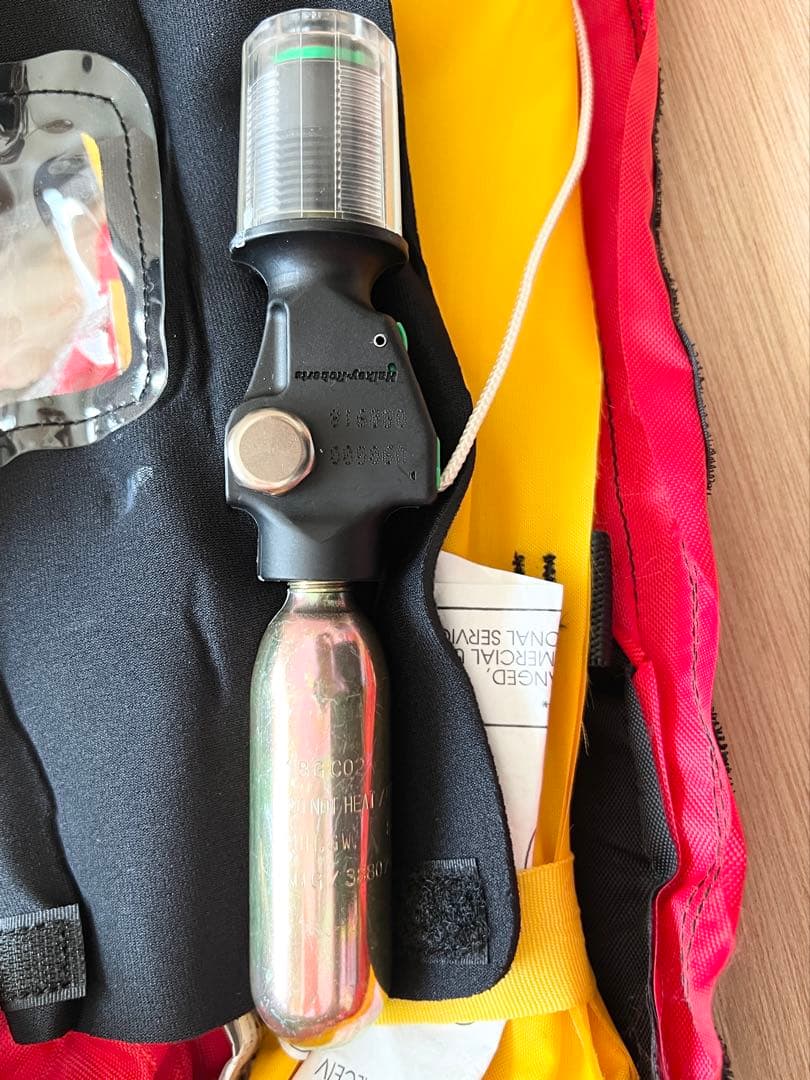 Berkley INFLATABLE BELT (インフレータブルベルト)