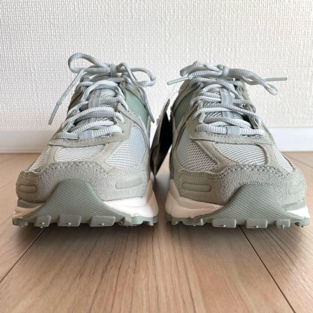 NIKE ナイキ　ZOOM VOMERO 5 ズーム ボメロ 5 27.5cm