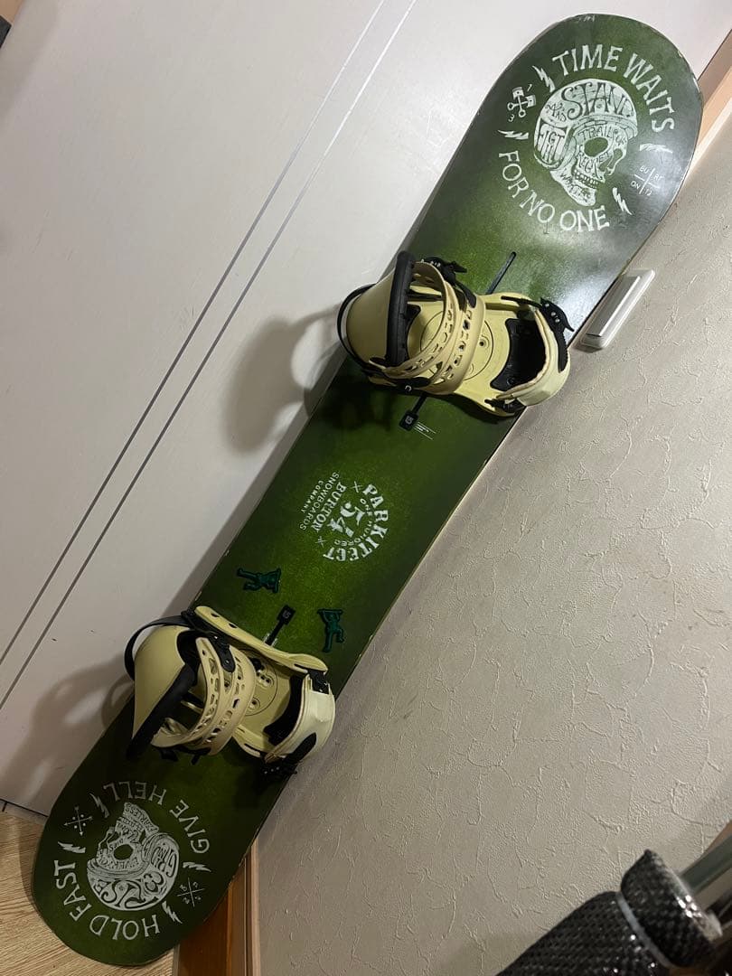 バートン最強　グラトリ、パークボード！parkitect 154cm バイン付き