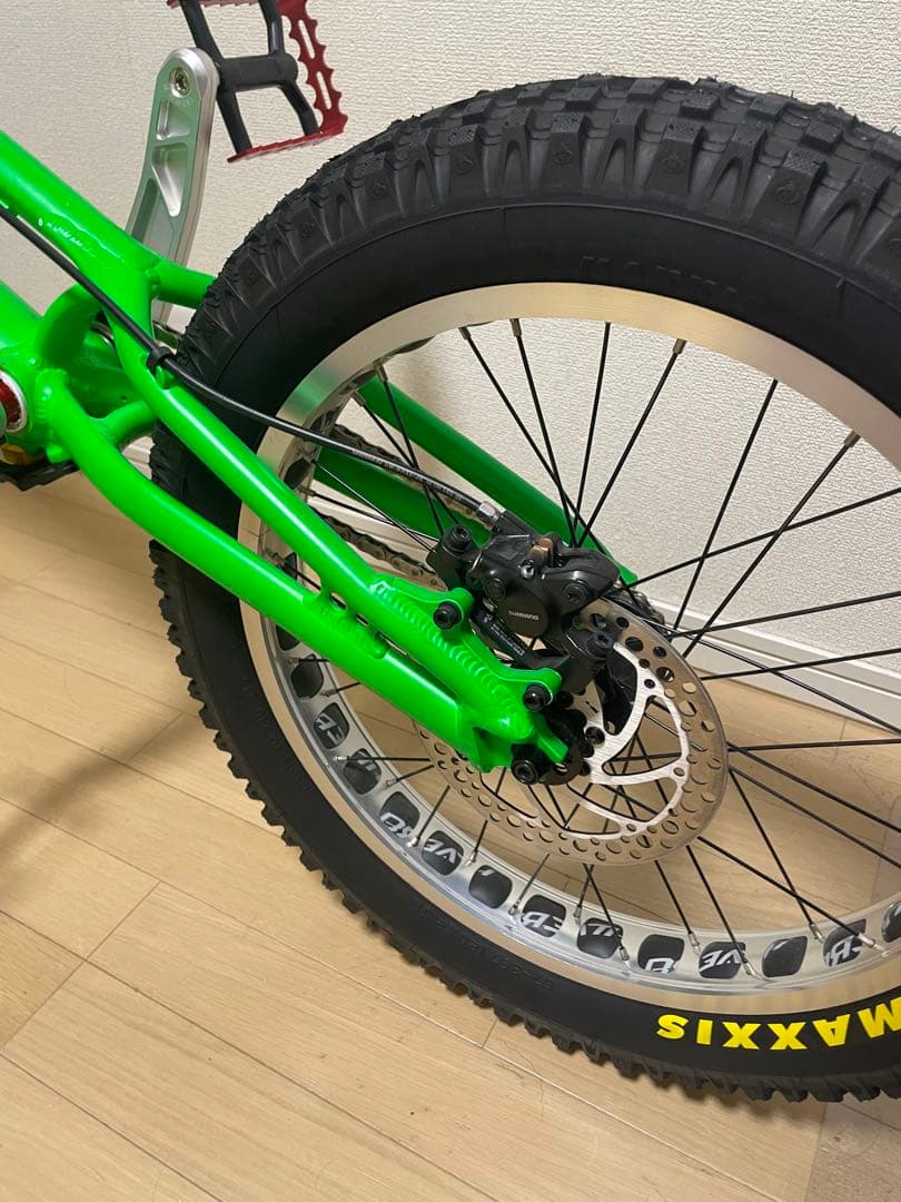 BREETHトライアルバイク　20インチ　自転車 引き取り可能