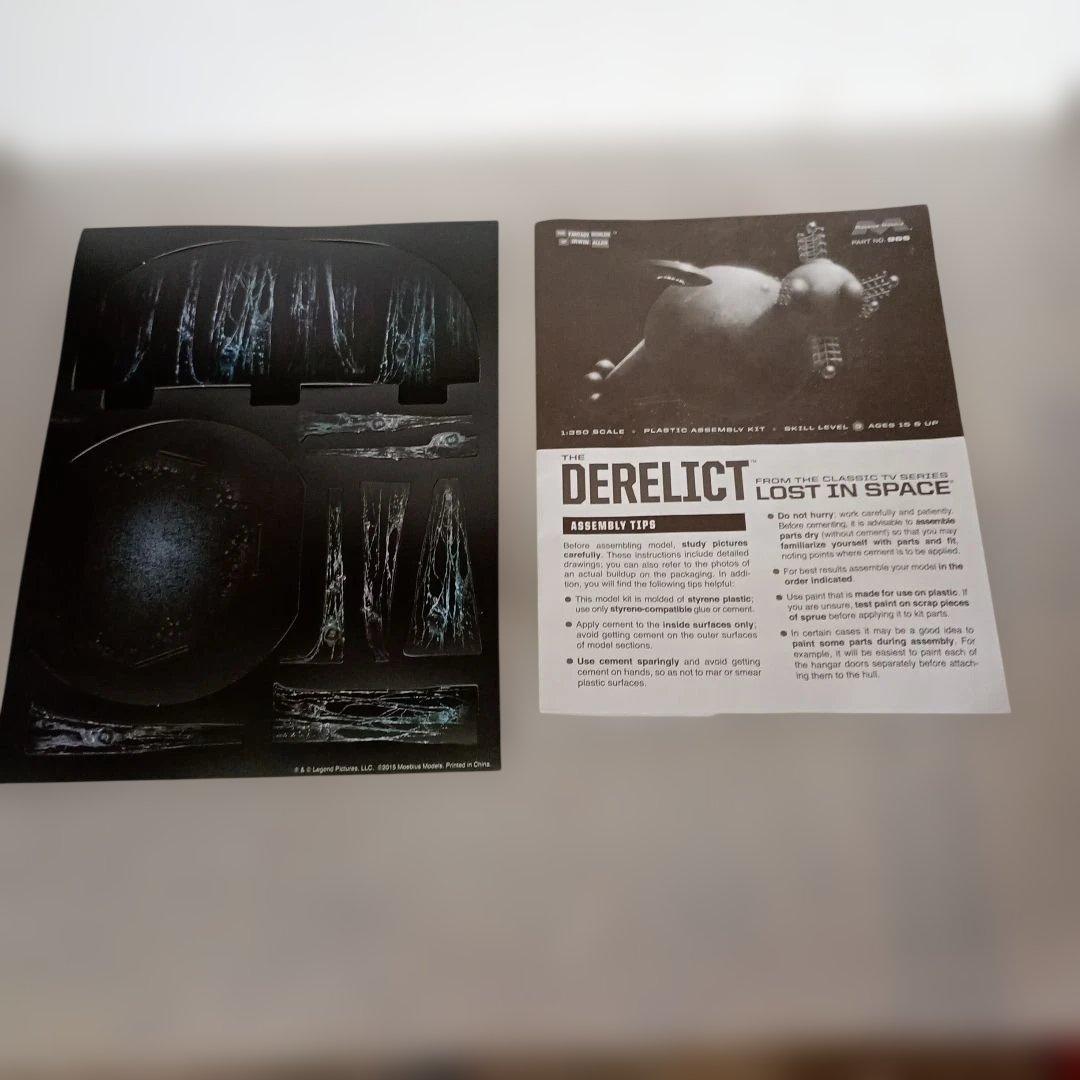 メビウス　ロストインスペース　1/350 ディレリクト＆ジュピター２　未使用品
