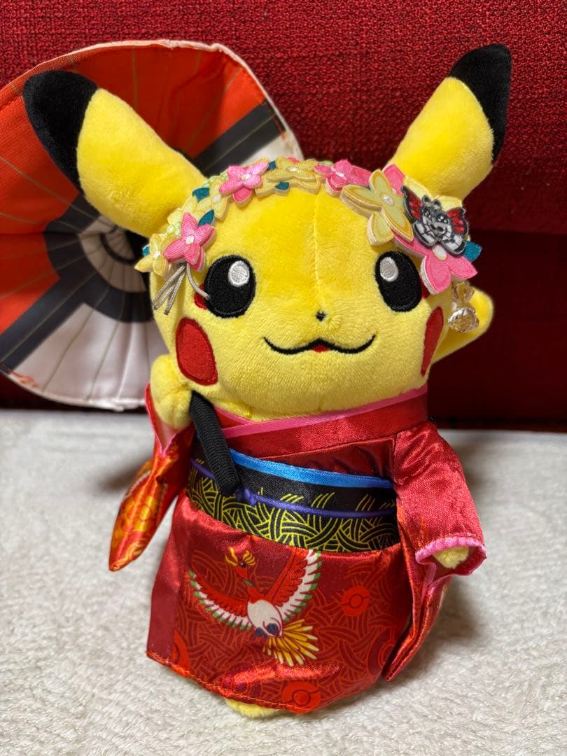 週末値下げ！ポケモンセンター限定　ピカチュウ3体 バラ売り可 東京　名古屋　京都