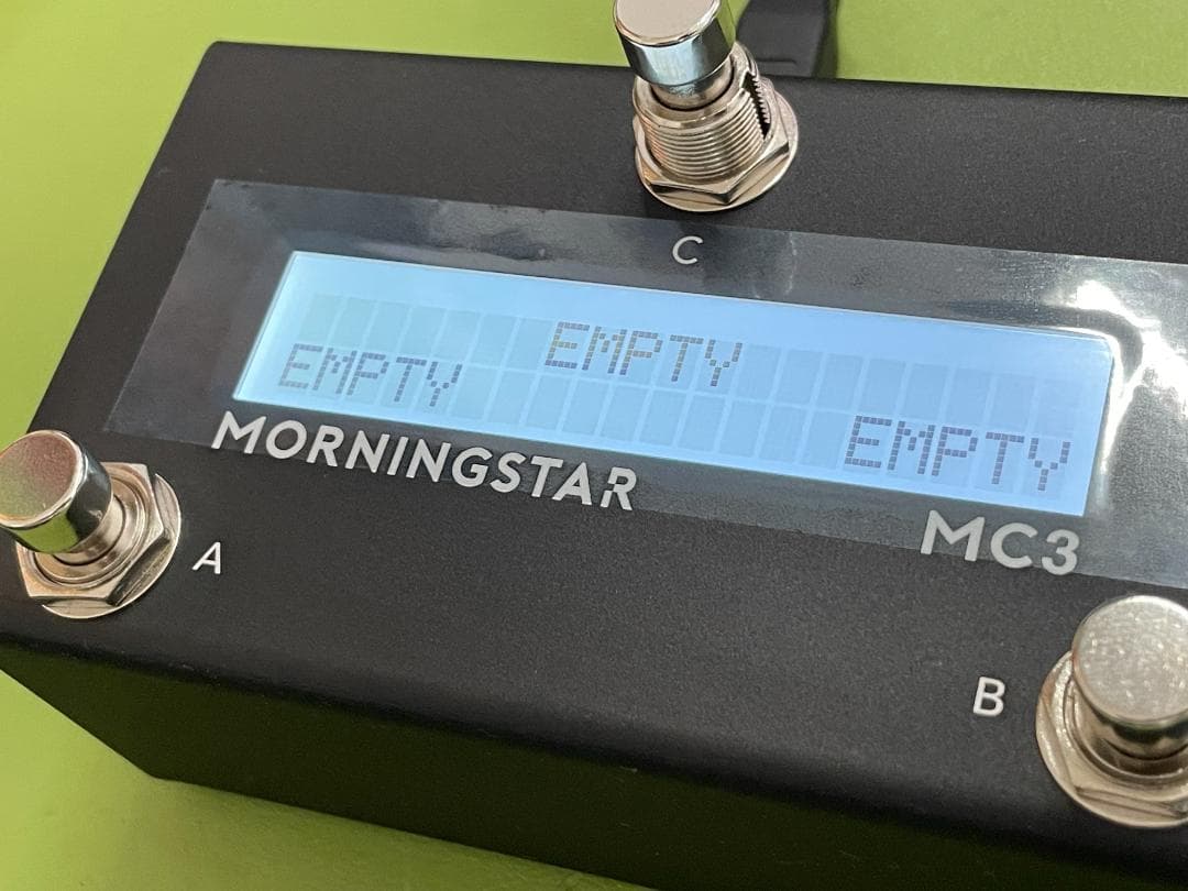 ＜おまけ付き＞ Morningstar MC3 MIDIコントローラー