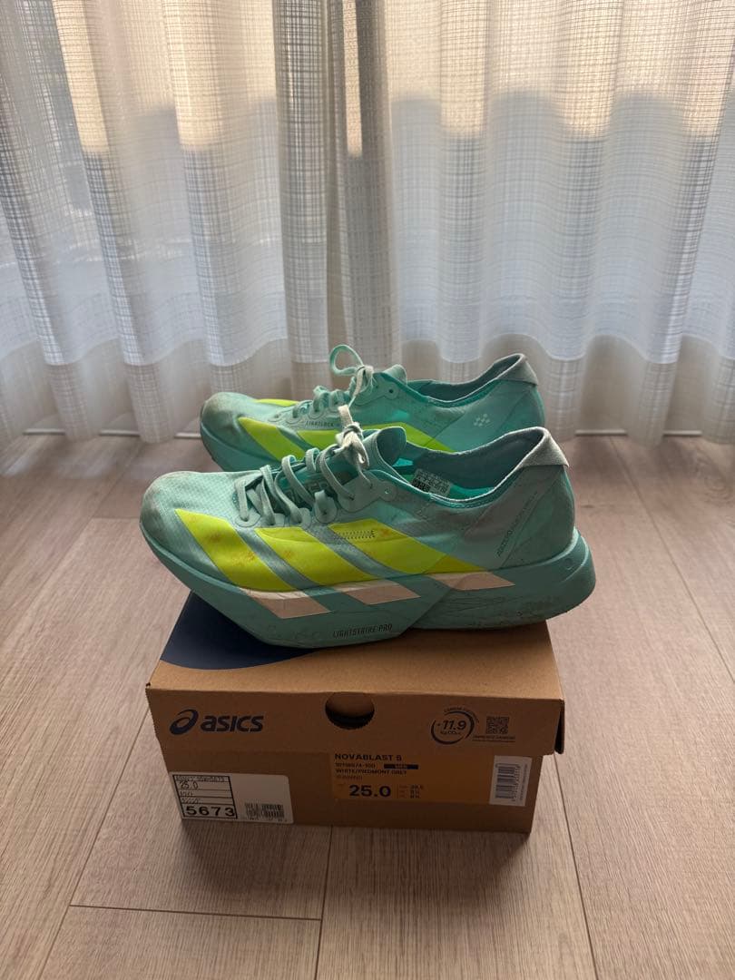 adidas アディオスプロ4 走行98km 状態良好　水色