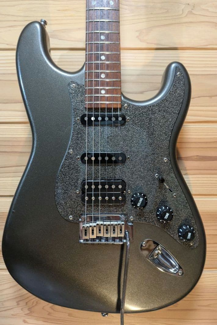 Squier ストラトキャスター SSH Standard Fat ST