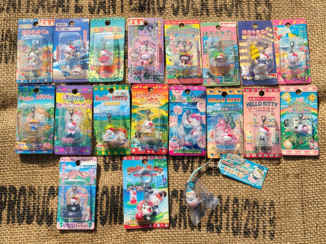 【まとめ売り】未開封 ご当地キティ ファスナーマスコットなど19個