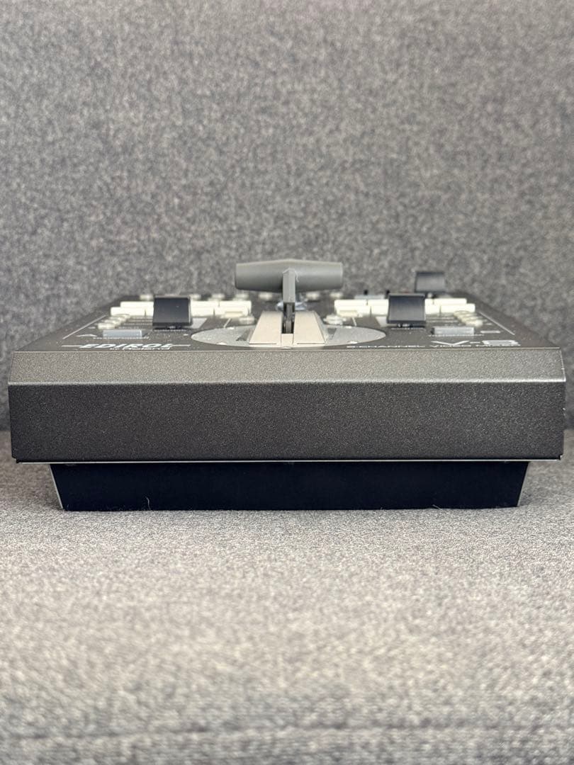 Roland EDIROL V-8 【8チャンネルビデオミキサー】　動作確認済み