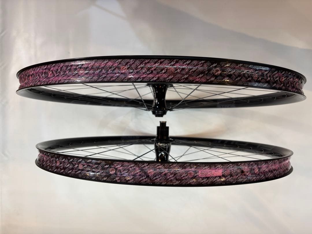 ☆Chris King & Stans FLOW 完組ホイール セット☆