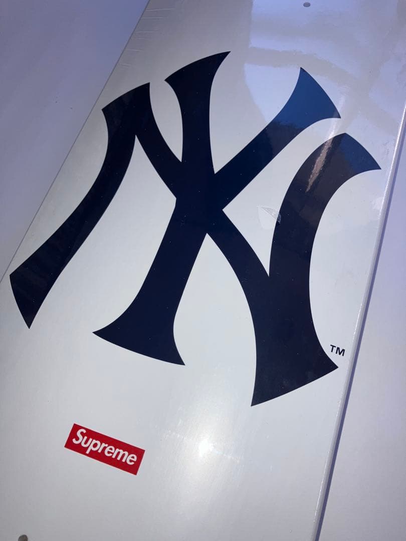 Supreme New York Yankees Skateboard 白