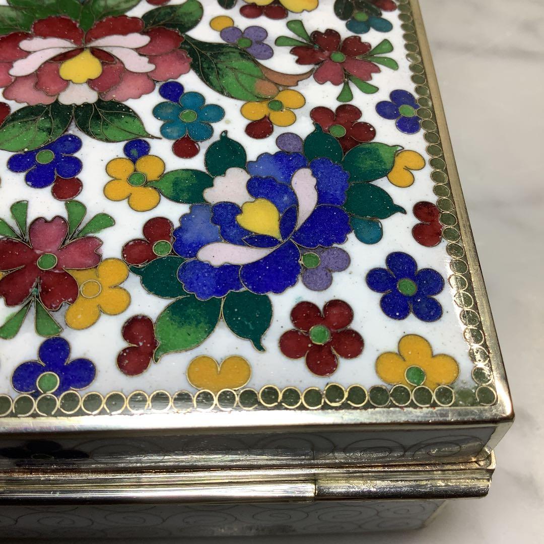 値下げ　七宝焼焼き　宝石箱　白花詰　正方形　桐箱入