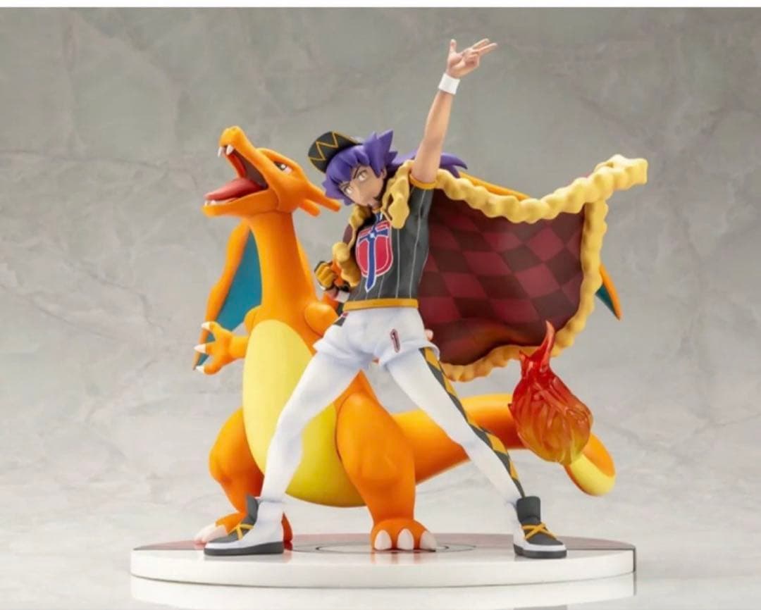 ポケモンセンターオリジナル フィギュア ダンデ＆リザードン