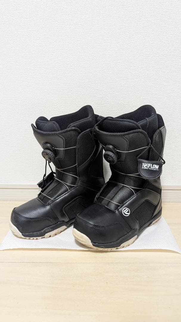 FLOW スノボブーツ