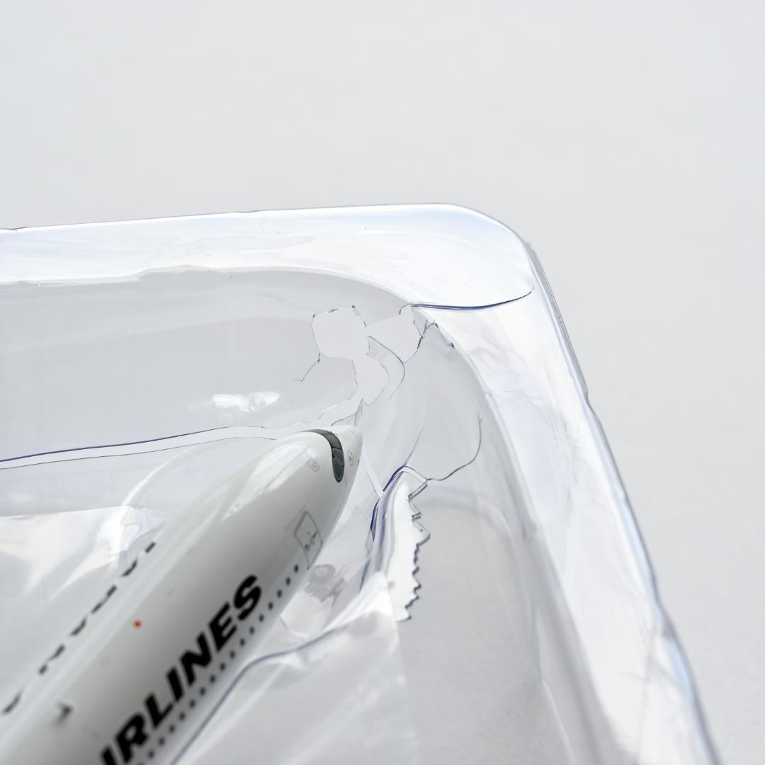 【訳あり】JAL A350-1000 JA02WJ フラップダウン 1/400