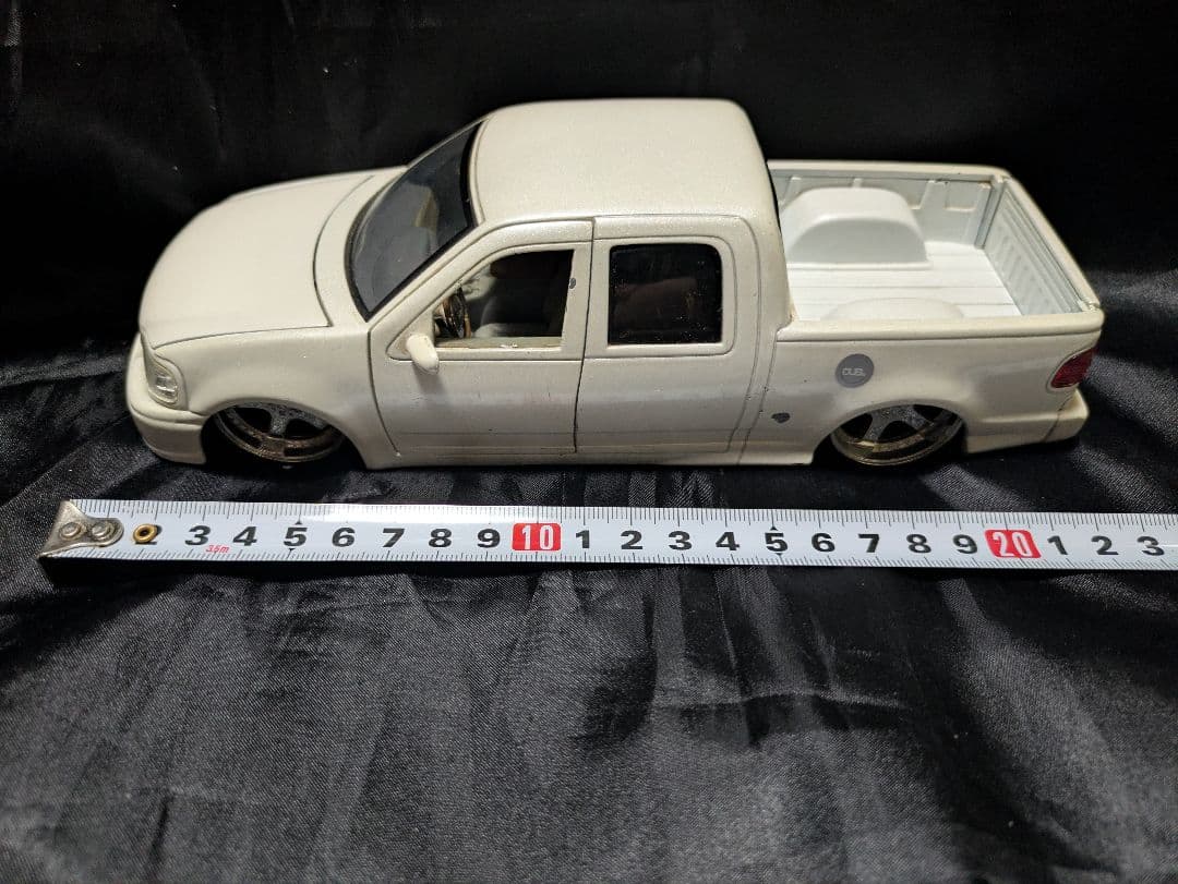 jada 2003 フォード F-150 スーパークルー 1/24
