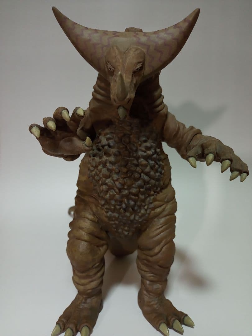 ビリケン商会　ゴモラ　ソフビキット塗装済完成品