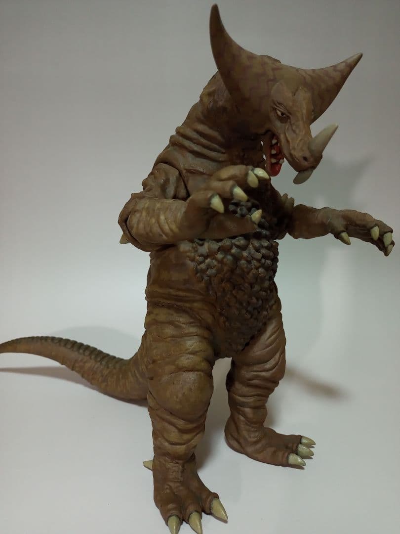 ビリケン商会　ゴモラ　ソフビキット塗装済完成品