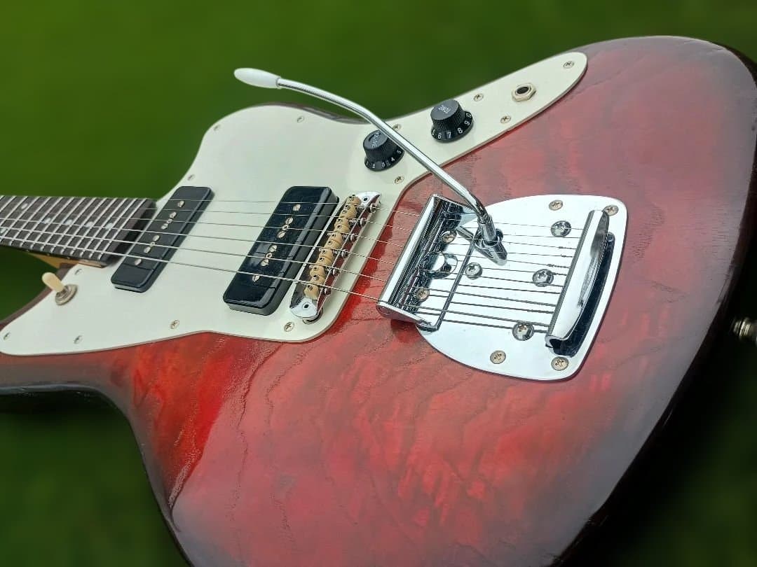 ジャズマスター サンバースト