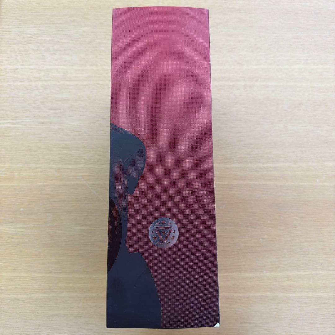 HOT TOYS アベンジャーズ　アイアンマン・マーク７　SPECIAL ED