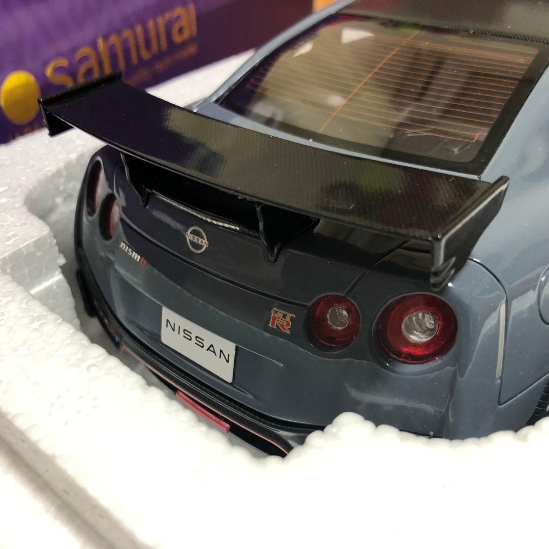 R35 GT-R ニスモ 2022 京商 samurai 日産 1/18