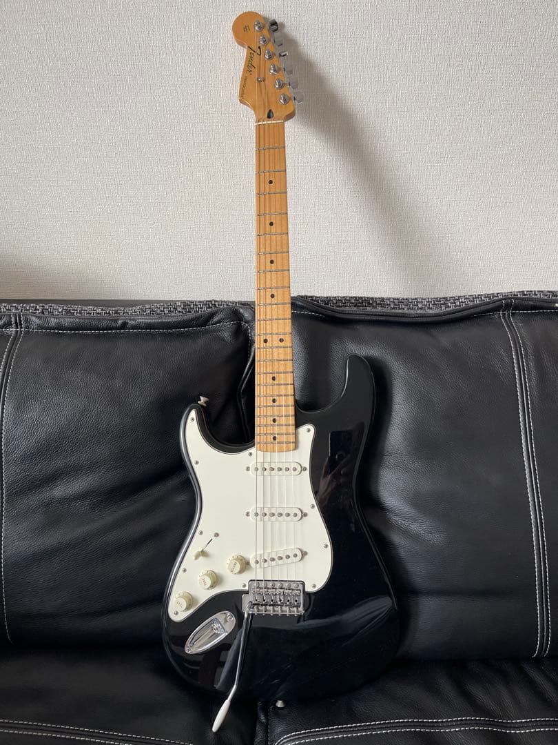 （期間限定）フェンダーストラトキャスター　 ブラック ハードケース付き