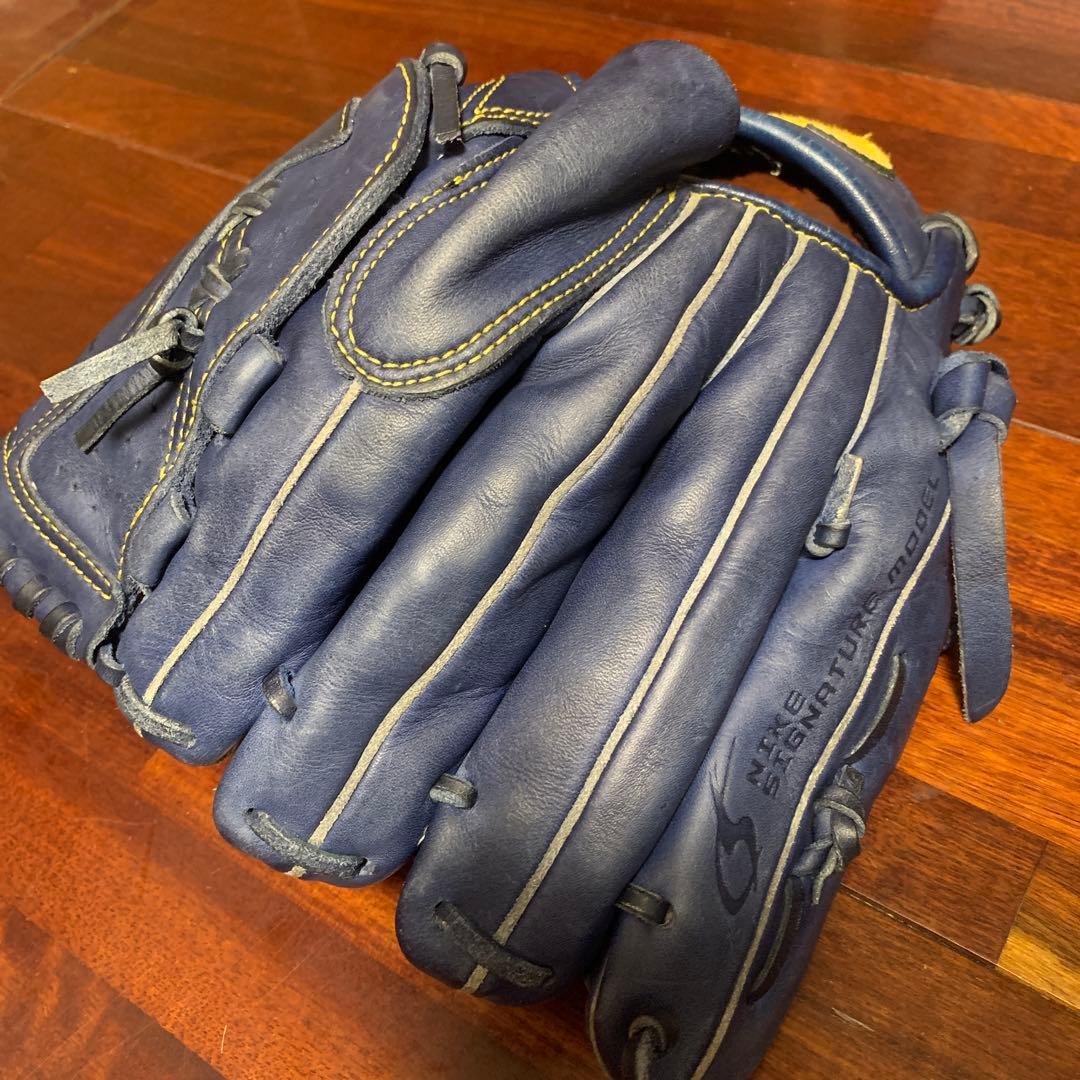 NIKE 岩隈 モデル グローブ 軟式　東北限定