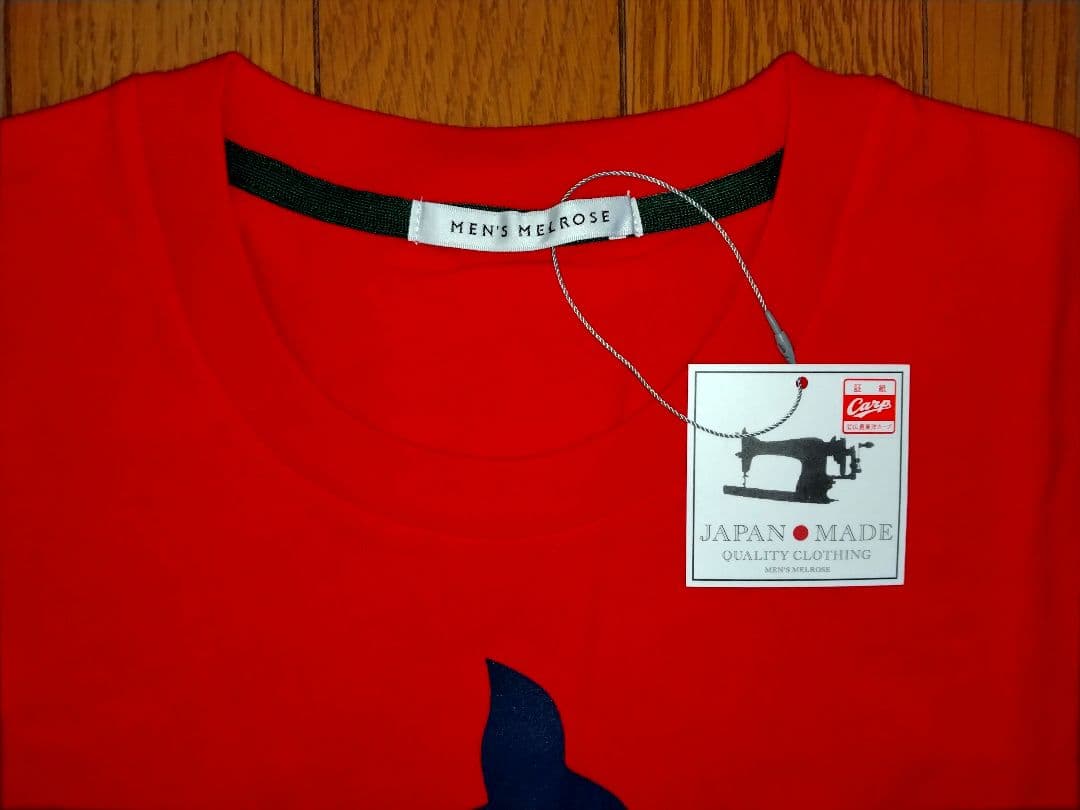 MEN'S MELROSE × 広島カープ　コラボＴシャツ《限定》〈新品未使用〉