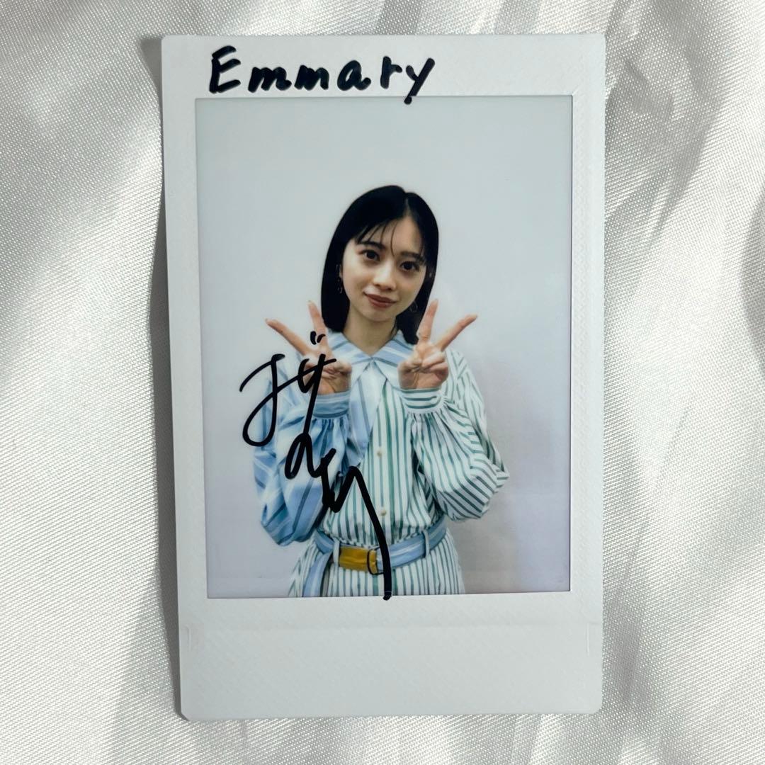 桜田ひより チェキ サイン