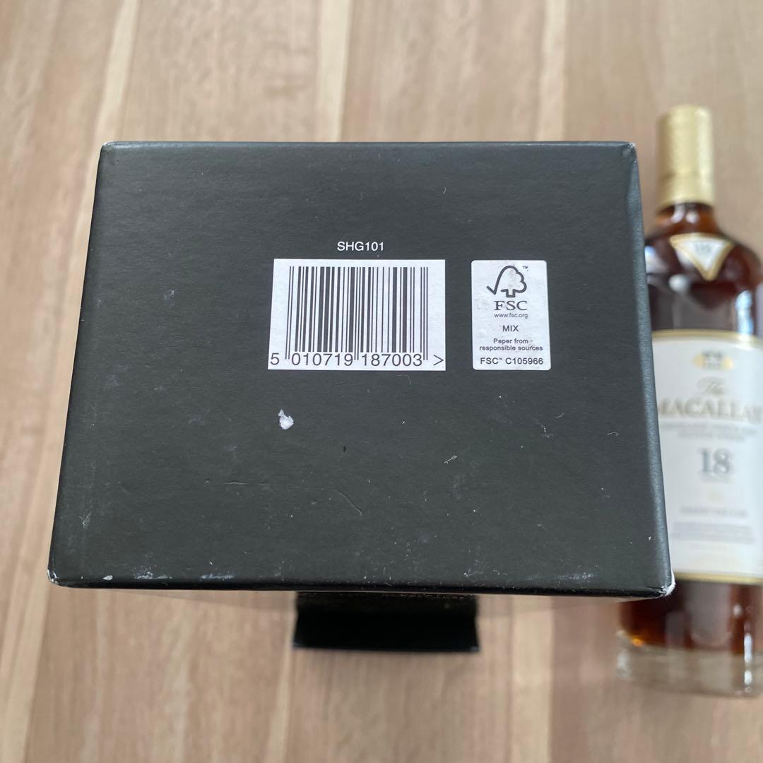 ウイスキー The Macallan 18 Years Old Sherry 700ml