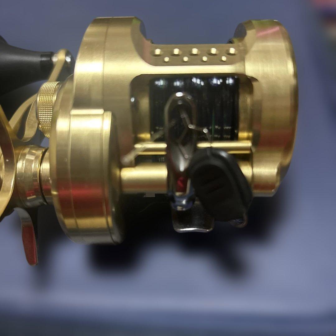 15 オシアコンクエスト 300HG ゴールド