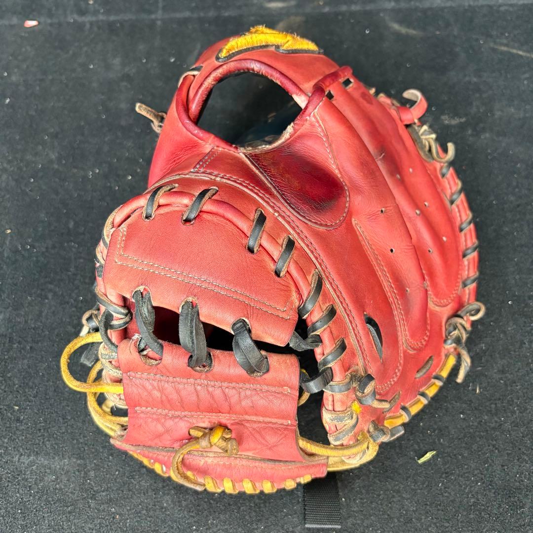 【送料無料】硬式グローブ　ミズノ　キャッチャーミット　レッド　軟式グローブ　赤